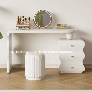 Bàn Trang Điểm Nghệ Thuật Phong Cách Tối Giản – Độc Đáo & Sang Trọng