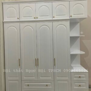 Tủ Quần Áo Tân Cổ Điển Màu Trắng Có Kệ Trang Trí Tiện Lợi